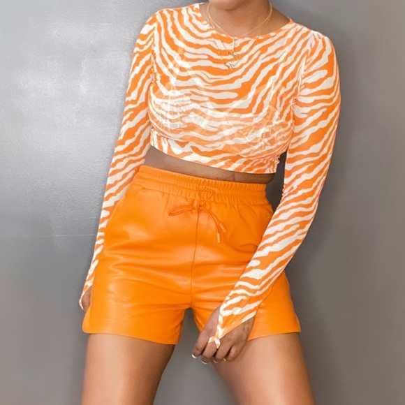 Zebra print mesh top - Picture 3 of 3